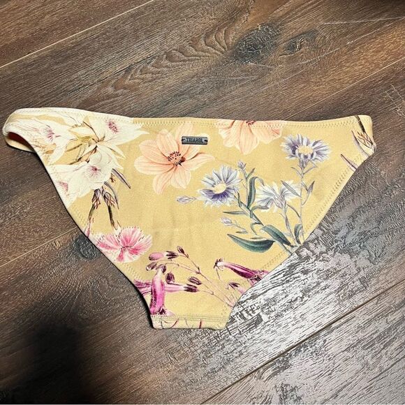 Triangl Neoprene Swim Bottoms - Picture 4 of 4